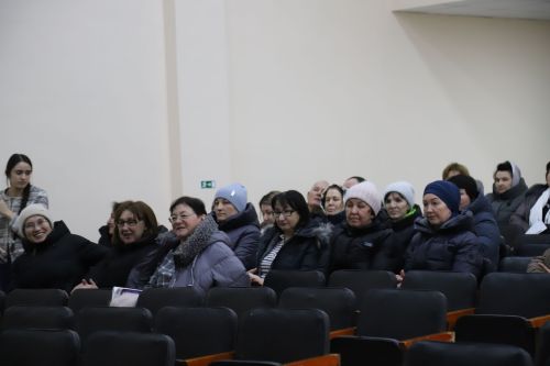 Кузгатсаң, авыр таш та җиңеләя