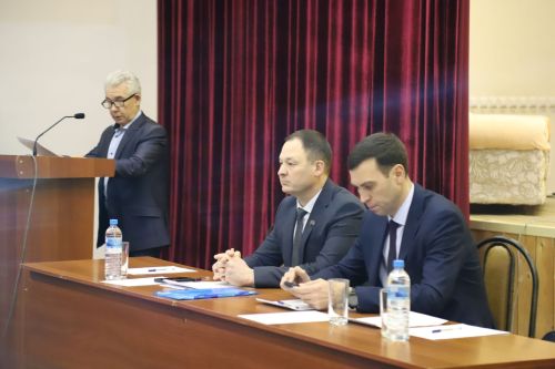 Кузгатсаң, авыр таш та җиңеләя