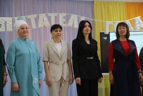 Кичә “Күбәләк” балалар бакчасында “Ел тәрбиячесе – 2025” бәйгесенең зона туры узды