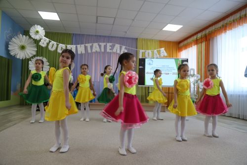 Кичә “Күбәләк” балалар бакчасында “Ел тәрбиячесе – 2025” бәйгесенең зона туры узды