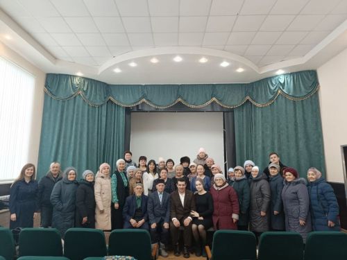 Рүзәл Минһаҗевның «Егет без!» дип исемләнгән икенче шигырьләр китабын тәкъдир итү кичәсе үзды