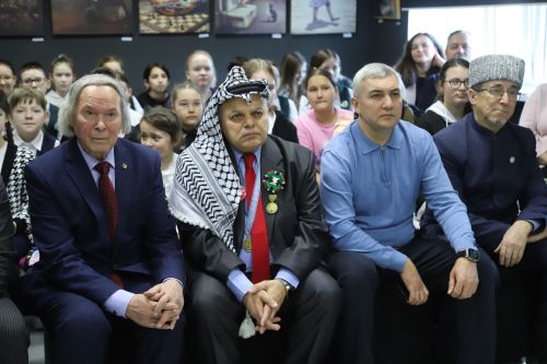 “Мөслим районы балалары күзлегеннән – Палестина” исемле 42нче халыкара балалар иҗат күргәзмәсе ачылды