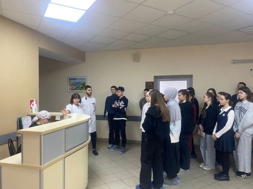 Мөслим үзәк хастаханәсендә «Ак халатлы фәрештәләр» фестивале үтте