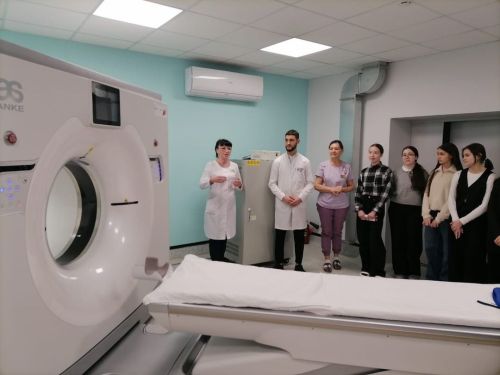 Мөслим үзәк хастаханәсендә «Ак халатлы фәрештәләр» фестивале үтте