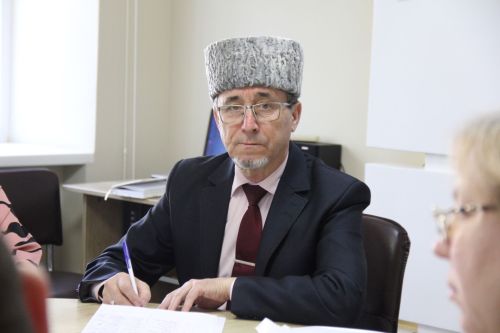Иҗтимагый тыңлаулар узды