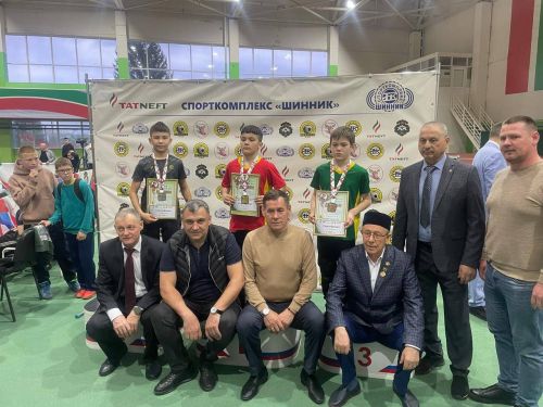 Илһам Шакиров истәлегенә IV республикакүләм татар милли көрәш бәйгесе узды