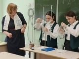 Г. Тукай исемендәге Мөслим урта мәктәбендә Казан дәүләт энергетика университеты һәм «Әлмәт электр челтәрләре» АҖнең Мөслим филиалы хезмәткәрләре катнашында районкүләм Ачык ишекләр көне үткәрелде.