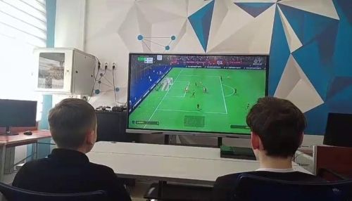 Мамадыш шәһәрендә узган «Комбоигры 2.0» республикакүләм ярышында Мөслим районы данын Мөслим лицее һәм мәктәптән тыш эшләр үзәгенең бердәм «Мөслим» командасы яклады