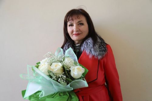 Бүген якташыбыз, Татарстанның атказанган мәдәният хезмәткәре, шагыйрә Лилия Садриеваның туган көне