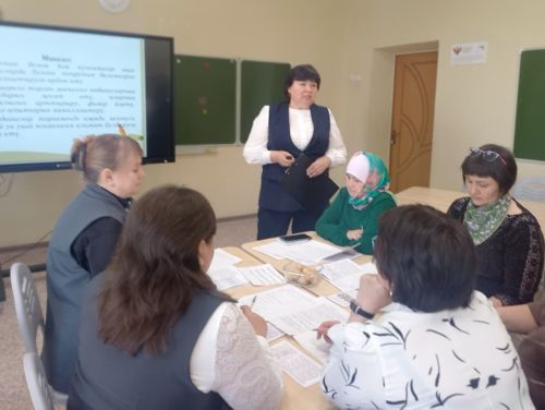 Татар теле һәм әдәбияты укытучыларының районкүләм методик семинары узды
