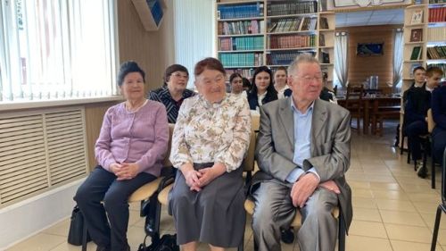 “Җиңү көнен алып килә язлар” исемле очрашу узды
