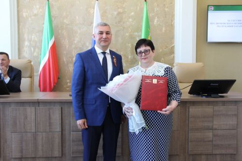 Мөслим муниципаль район Советының IV чакырылыш XL сессиясе узды