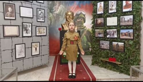 Бөек Җиңүгә 80 ел тулуга багышланган шигырь һәм җыр бәйгесенә килгән 11нче катнашучы белән таныштырабыз