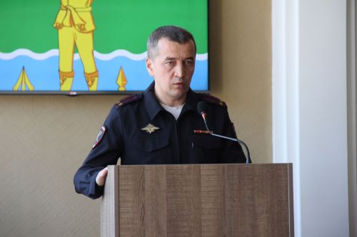 Бүген район башлыгы Альберт Хуҗин җитәкчелегендә бүлек, оешма-предприятие җитәкчеләре белән киңәйтелгән киңәшмә узды
