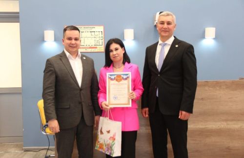12 май — Шәфкать туташлары бәйрәме. Мөслим районында тантаналы чара