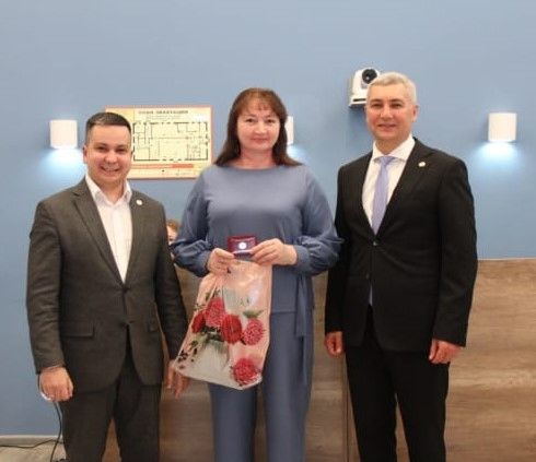 12 май — Шәфкать туташлары бәйрәме. Мөслим районында тантаналы чара