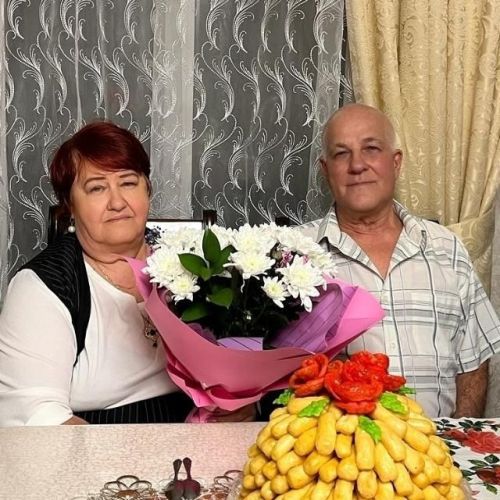 Гөлләр феясы Гөлфия