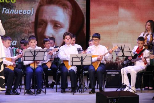 З. Басыйрова исемендәге мәдәният йортында балалар иҗаты бәйрәме