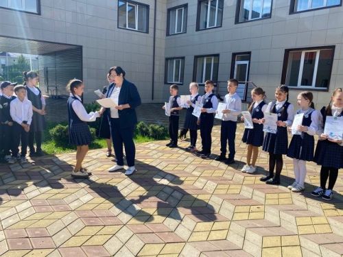 Тантаналы бүләкләү һәм макулатура җыю нәтиҗәләре