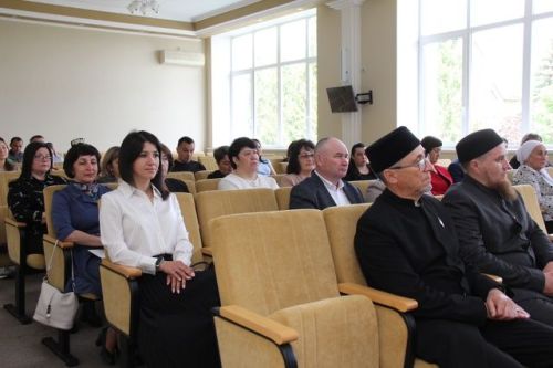 Район хакимиятенең актлар залында хисап-сайлау җыелышы узды