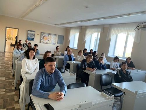 Район мәгариф идарәсе икенче тапкыр онлайн форматта ата-аналар җыелышы үткәрде