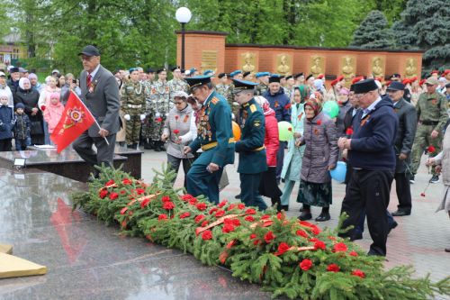 Бүген Мөслимдә Бөек Җиңүнең 80 еллыгына багышланган бәйрәм чаралары уза