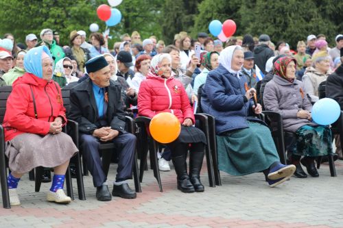 Бүген Мөслимдә Бөек Җиңүнең 80 еллыгына багышланган бәйрәм чаралары уза
