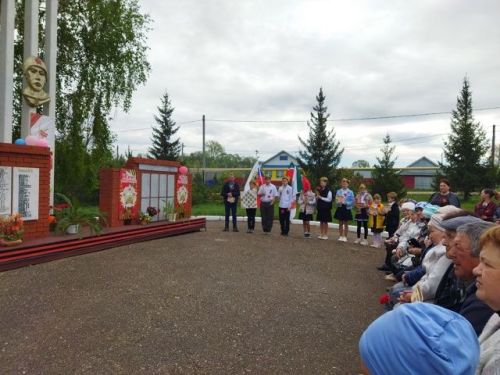 Авылларыбызда Бөек Ватан сугышында җиңүнең 80 еллыгы уңаеннан митинглар узды