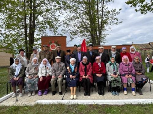Авылларыбызда Бөек Ватан сугышында җиңүнең 80 еллыгы уңаеннан митинглар узды