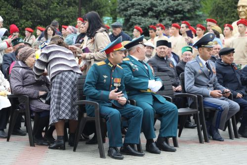 Бүген Мөслимдә Бөек Җиңүнең 80 еллыгына багышланган бәйрәм чаралары уза