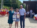 Балаларны яклау көне уңаеннан «Мөслим йөрәге» скверында җыр- шигырьләргә бай булган күңелле чара үткәрелде