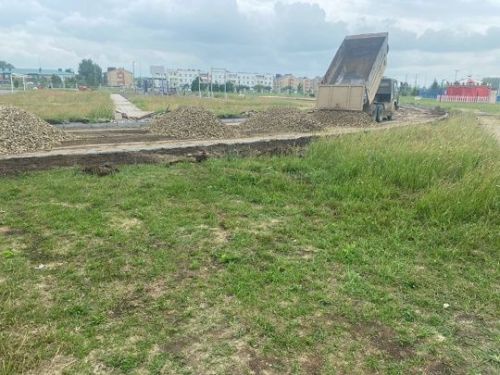 «Яшьлек» стадионында заманча резин йөгерү юлы төзелә – травмасыз һәм уңайлы спорт!