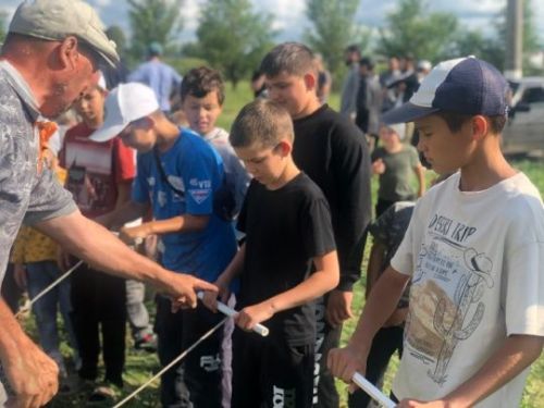 29 июнь көнне Мөслим мөхтәсибәте балалар һәм аларның әти - әниләре өчен табигатьтә күмәк ял оештырды