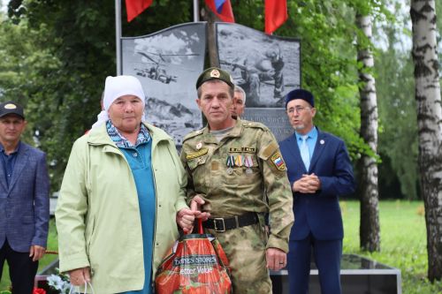 Хәрби хәрәкәтләр ветераннары көне