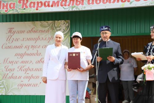 Яңа Карамалы төзелүгә 100 ел тулуга багышланган Авыл көне узды