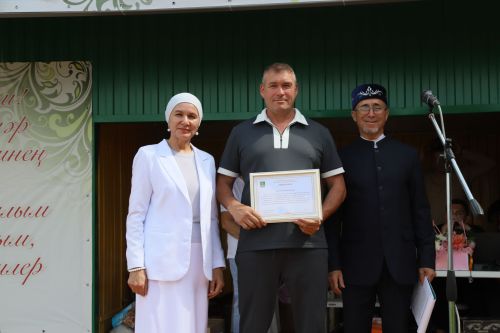Яңа Карамалы төзелүгә 100 ел тулуга багышланган Авыл көне узды