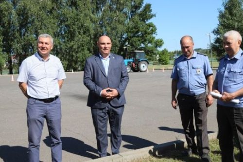 Мөслим политехникумында семинары узды