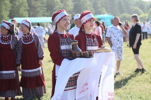 Питрау – гади һәм халыкчан бәйрәм