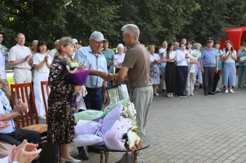 Мөслимнең «Бәхет» скверында Гаилә, мәхәббәт һәм тугрылык көненә багышланган чара үтте