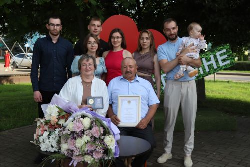 Мөслимнең «Бәхет» скверында Гаилә, мәхәббәт һәм тугрылык көненә багышланган чара үтте