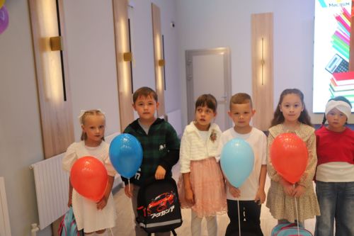 «Мизгел» яшьләр үзәгендә «Мәктәпкә әзерләнергә ярдәм ит!» хәйрия акциясе кысаларында чара үтте