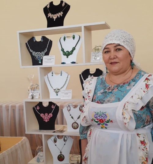 Матурлыкка гашыйк Лилия