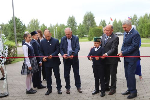 Мөслимгә эшлекле визит белән Марат Әхмәтов килде
