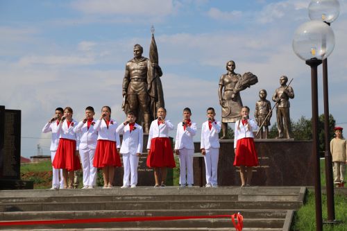 Мөслимгә эшлекле визит белән Марат Әхмәтов килде