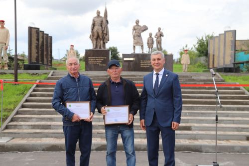 Мөслимгә эшлекле визит белән Марат Әхмәтов килде