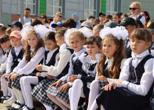 Мәктәпкә әзерлек: балага ничек ярдәм итәргә һәм стресстан сакларга?