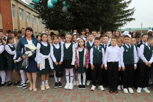 Белем көне белән!