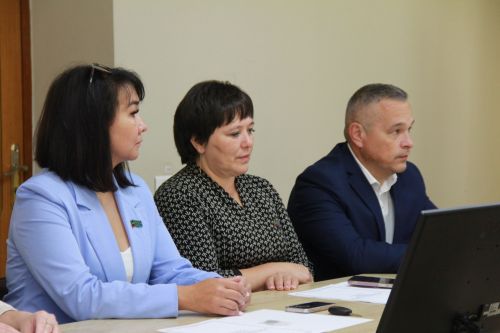 Җирлек башлыкларын сайлау буенча сессияләр узды