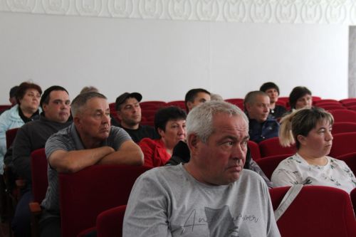Мөслим районының Әмәкәй, Октябрь, Иске Карамалы авыл җирлекләрендә халык җыеннары узды