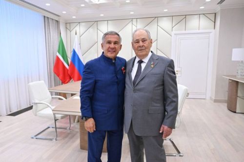 Республиканың беренче Президенты Минтимер Шәймиевнең туган көне